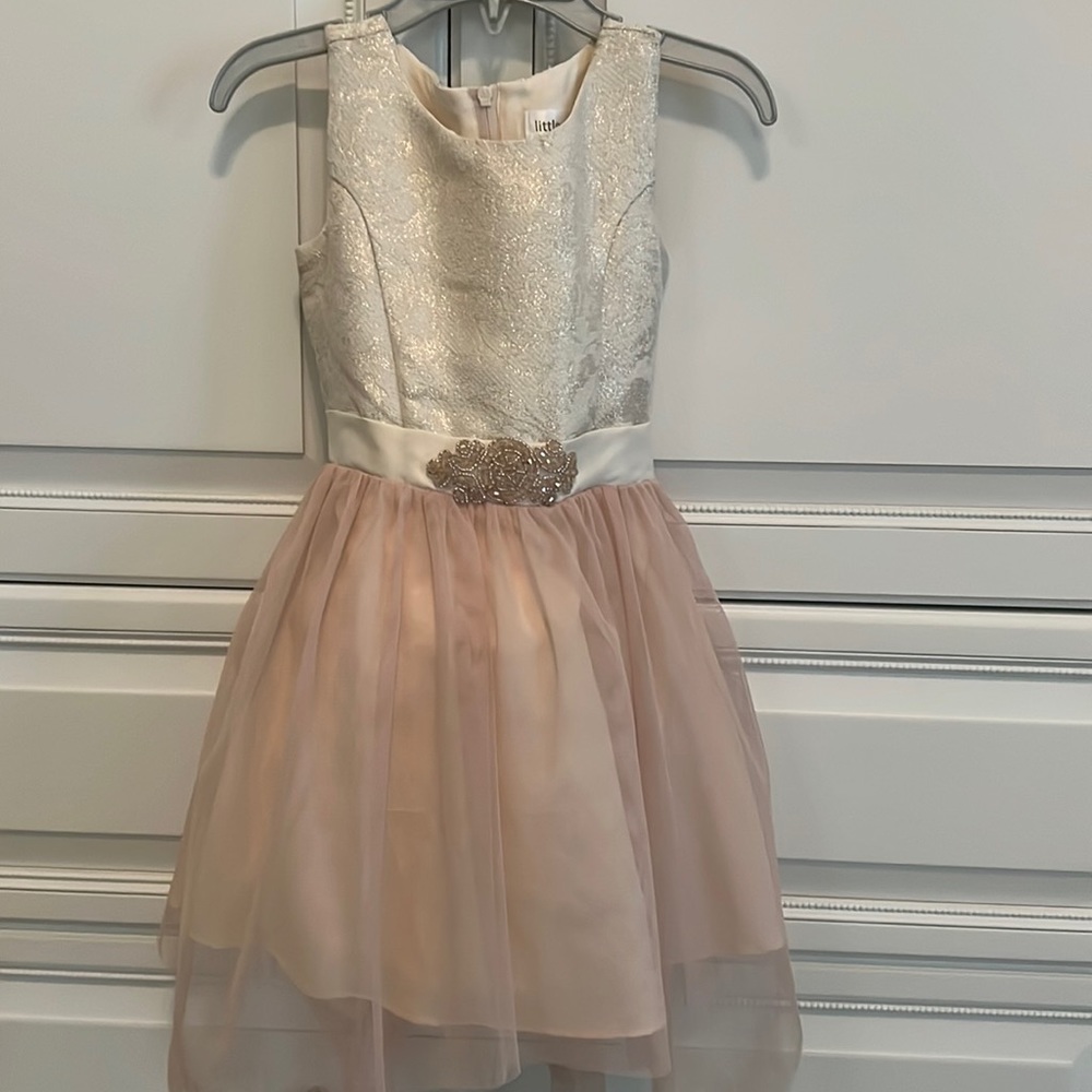 Beautiful girls dress size 4